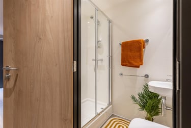 1 bed studio, Surrey Street, Montpelier, Bristol, BS28FU - Image 8